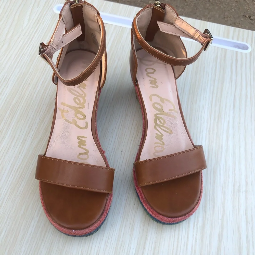 Sam Edelman girl’s sandals - Picture 2 of 5